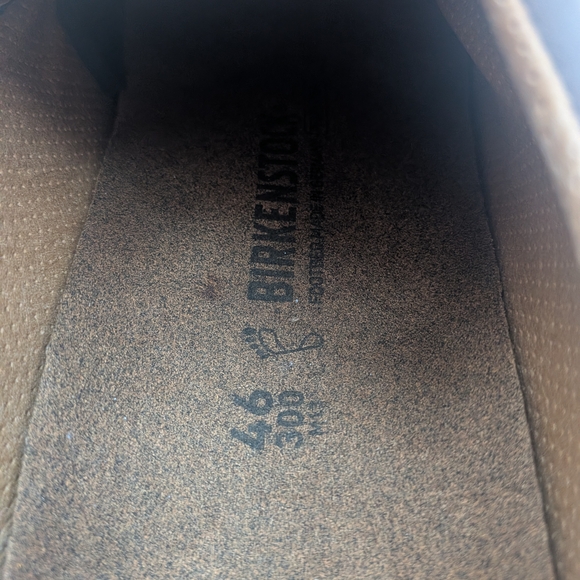 Birkenstock Men's Taupe Sneakers with Navy Laces - Picture 5 of 5